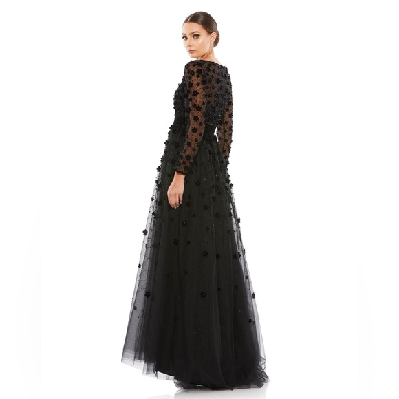 Floral appliqué long A-line gown - Picture 2 of 3